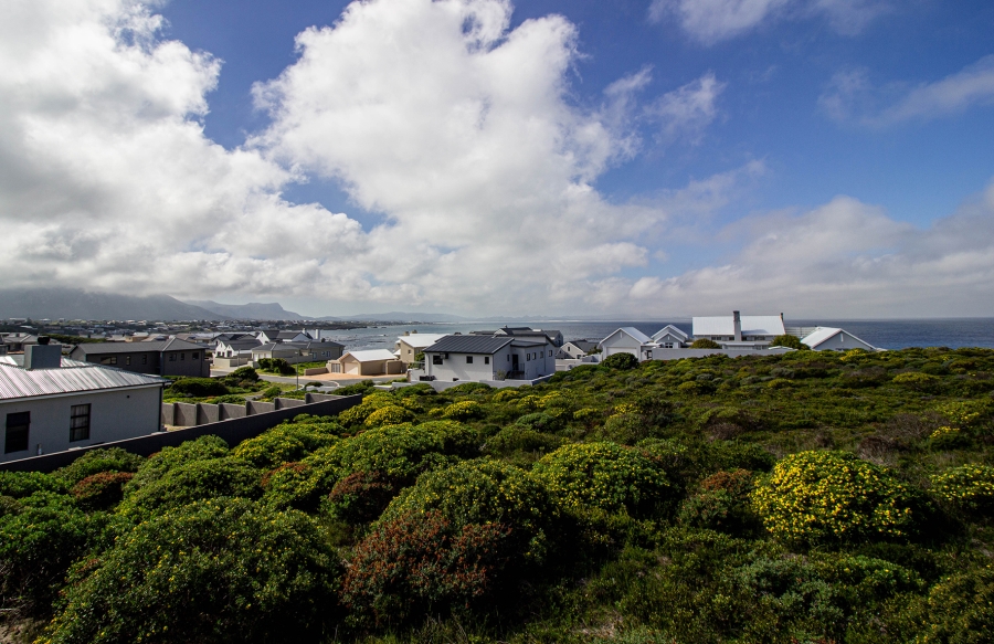 6 Bedroom Property for Sale in Kleinbaai Western Cape